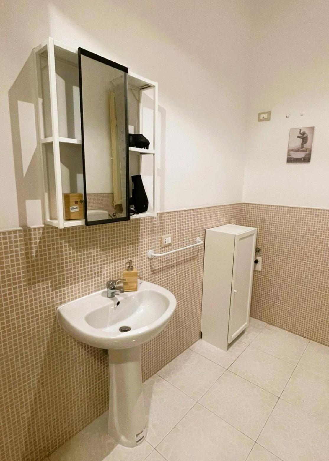 Olivuzza Rooms In Apartment Палермо Екстериор снимка