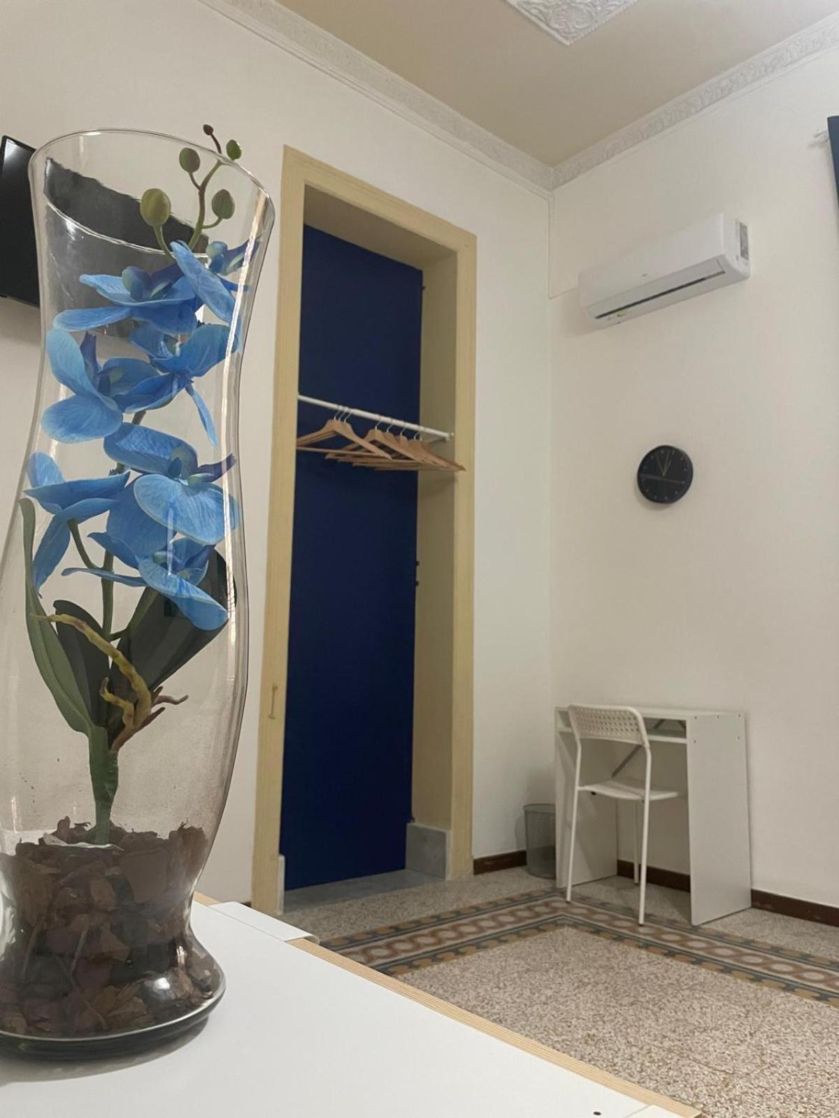 Olivuzza Rooms In Apartment Палермо Екстериор снимка