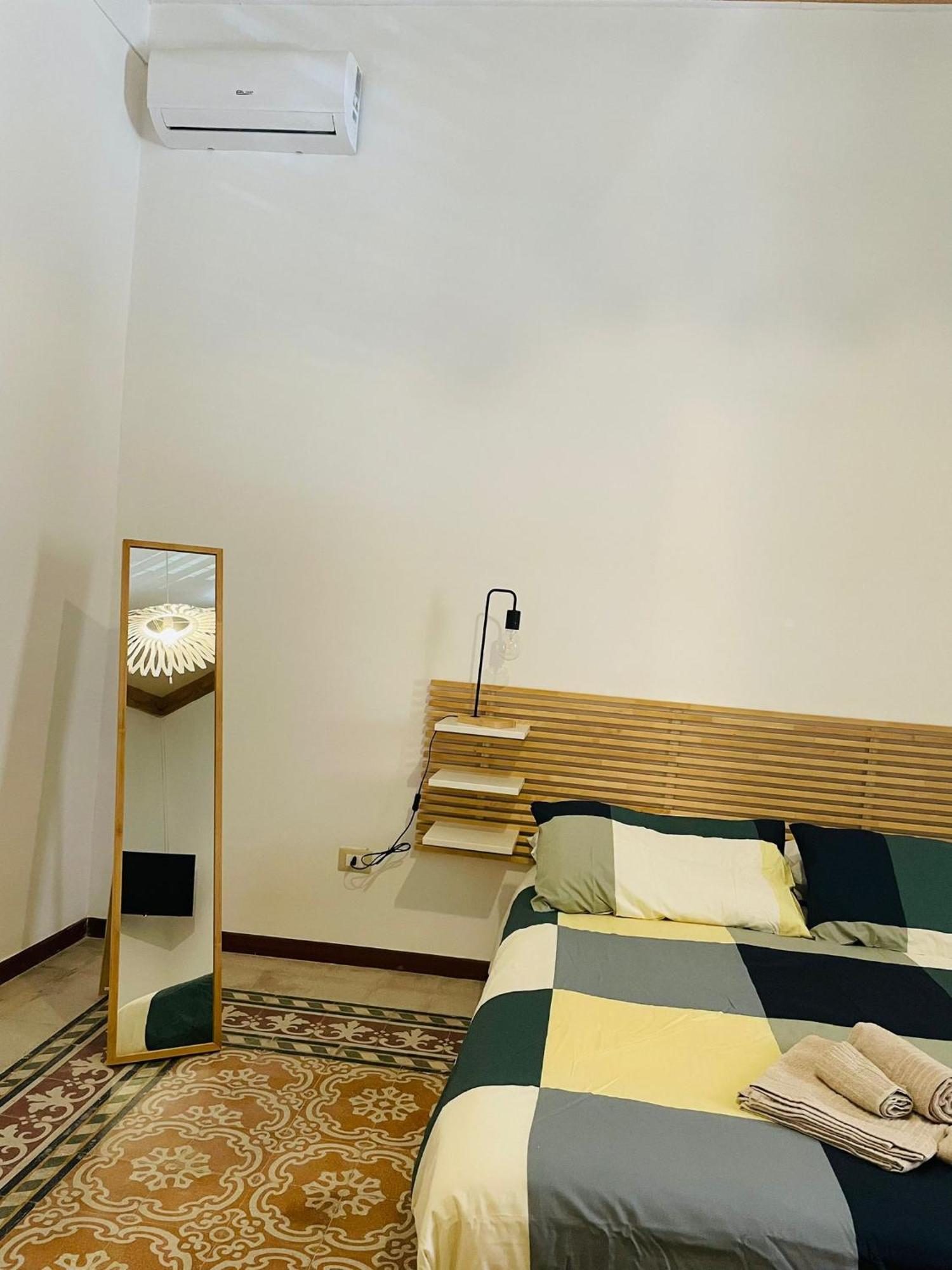 Olivuzza Rooms In Apartment Палермо Екстериор снимка
